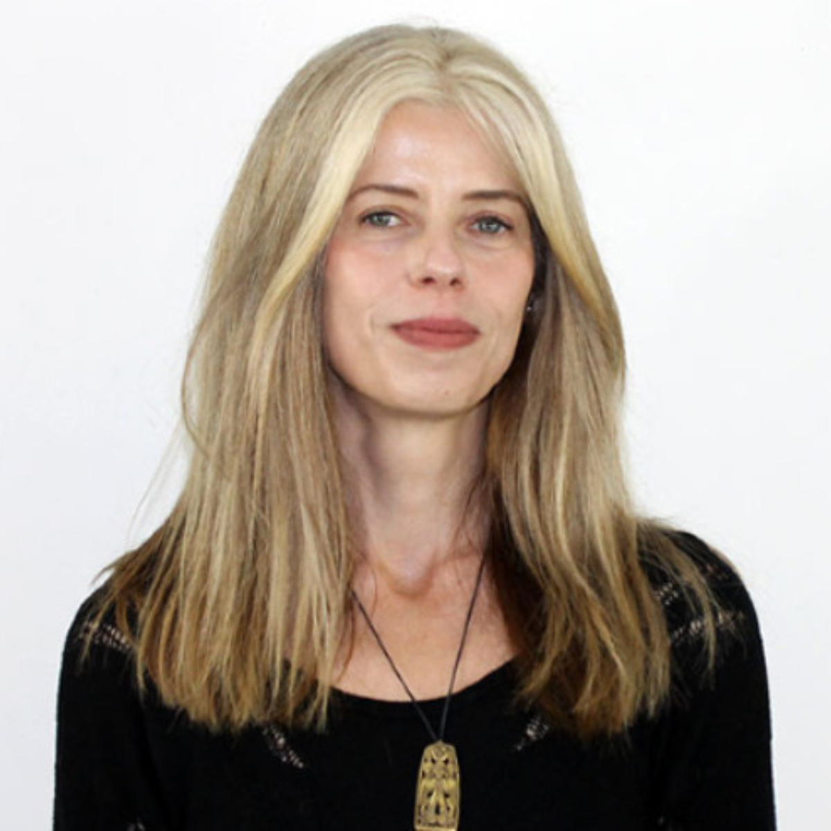 Photo of Elizabeth Hayden